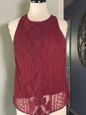 Old Navy Burgandy Lace Tank/ Lined